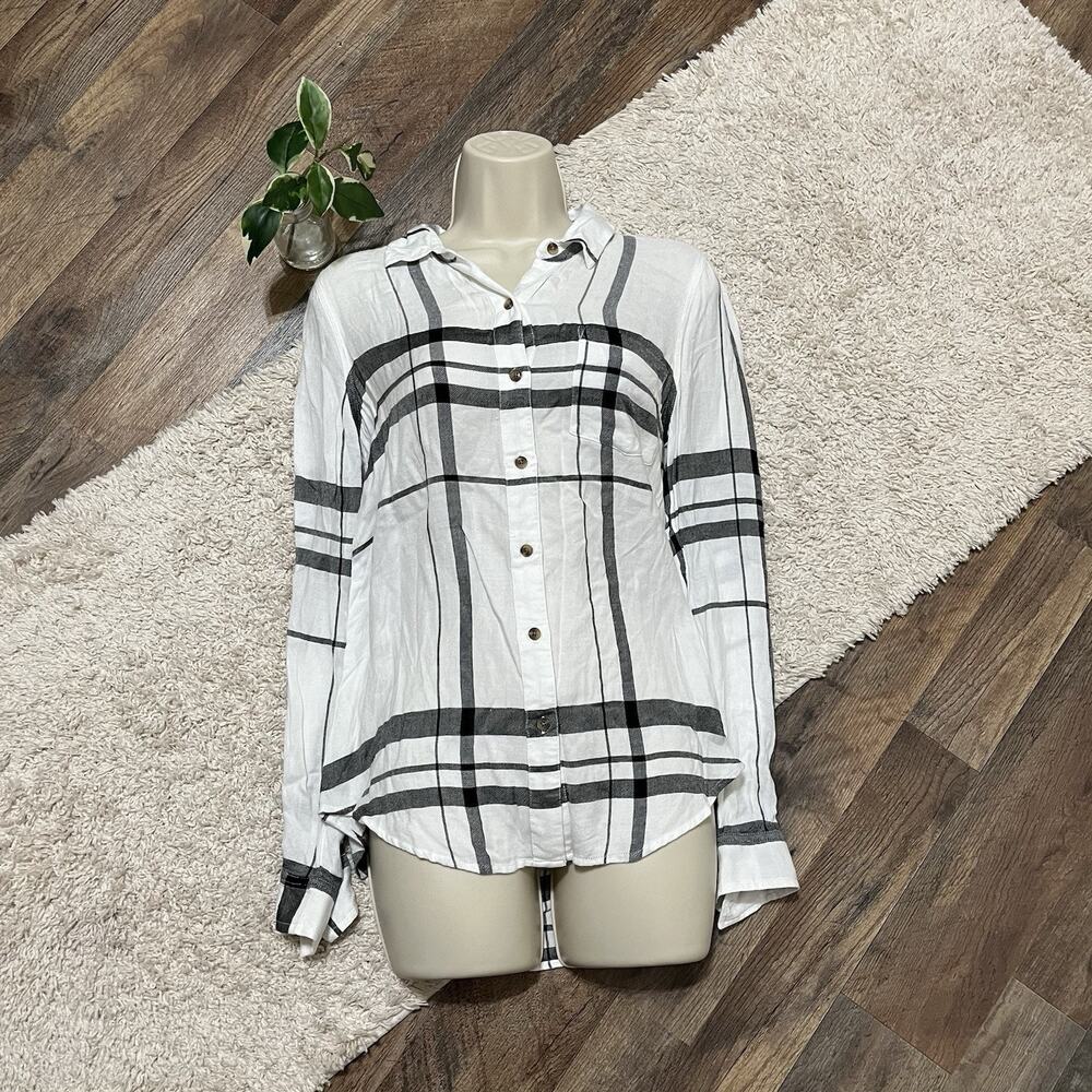 Lucky Brand Size Small White Black Window Pane Plaid Button Down Classic Fit Top